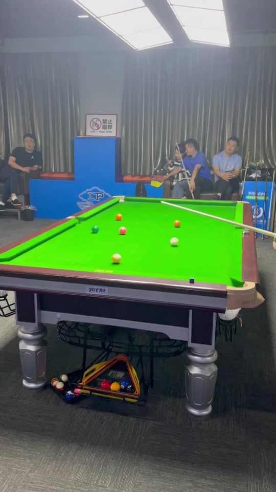 球队之间合 球队之间合